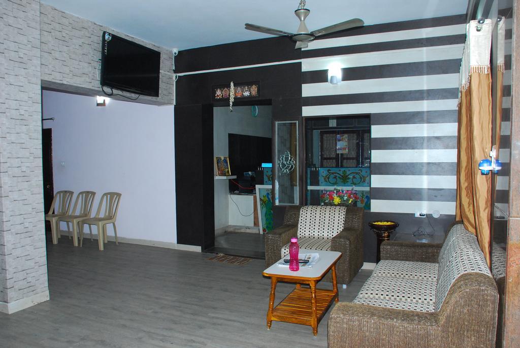 Jayalakshmi Residency Otel Tirupati Dış mekan fotoğraf